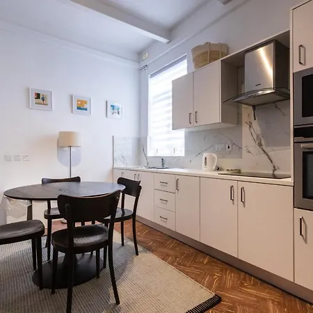 Stylish Steps From The Capital